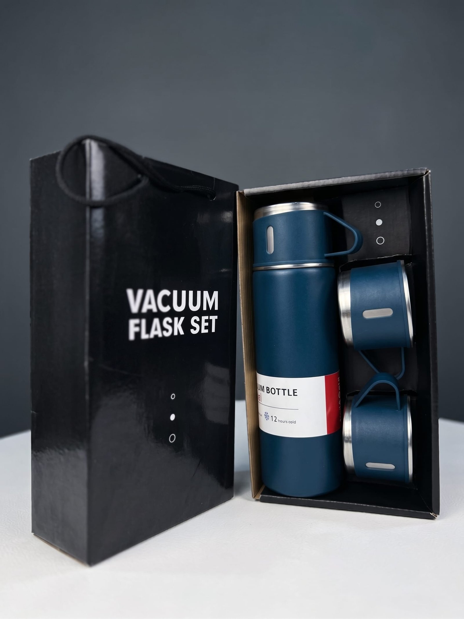 500ml Vacuum Flask Gift Set with 3 Serving Cups & Gift Bag - Image 10
